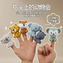 Família de lontras de silicone